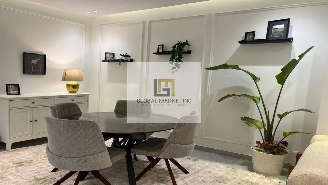 First use furnished apartment for rent in Eastown