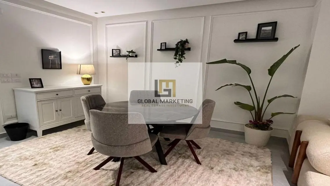 First use furnished apartment for rent in Eastown