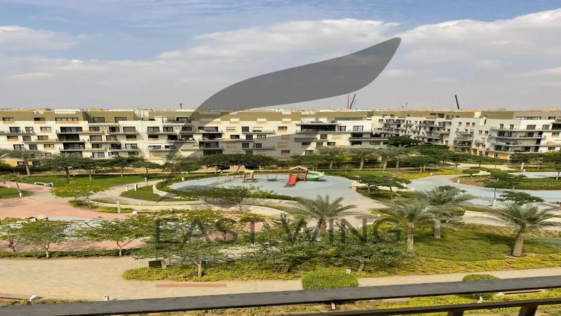 Luxury Apartment with Spacious Layout and Stunning View