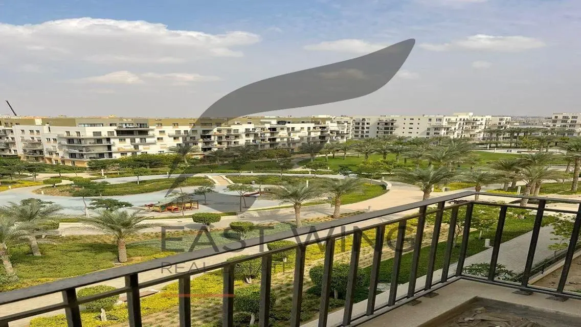 Luxury Apartment with Spacious Layout and Stunning View