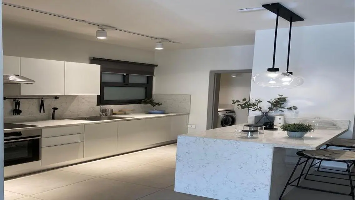 Luxurious Villa for Sale with Private Garden and Pool