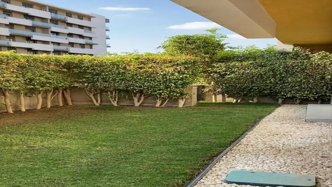 Luxurious Villa for Sale with Private Garden and Pool