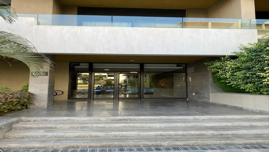 Luxurious Villa for Sale with Private Garden and Pool