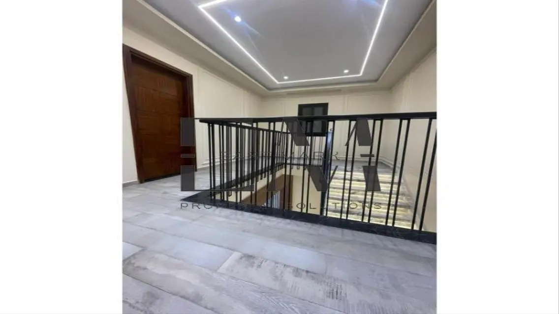 Duplex Ground For sale in bodice villete