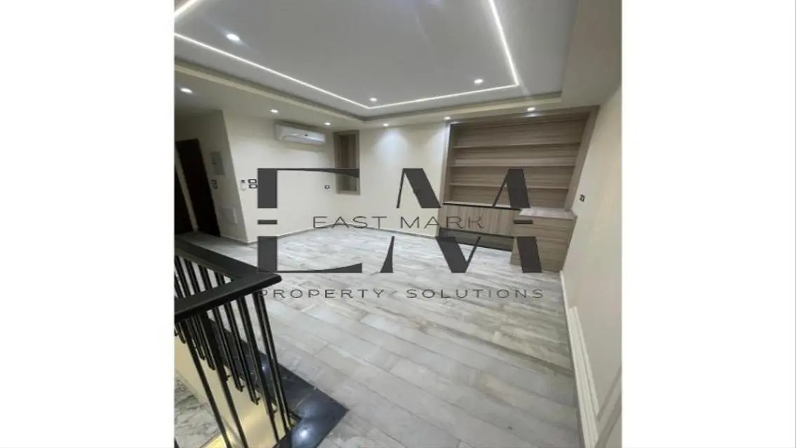 Duplex Ground For sale in bodice villete