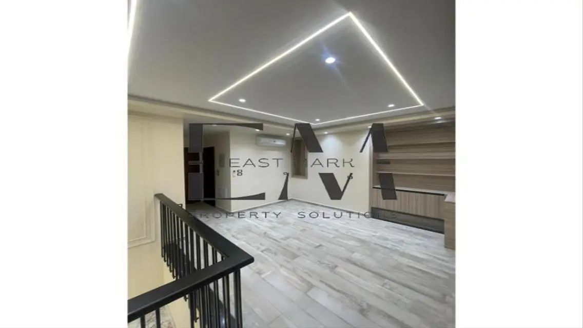 Duplex Ground For sale in bodice villete