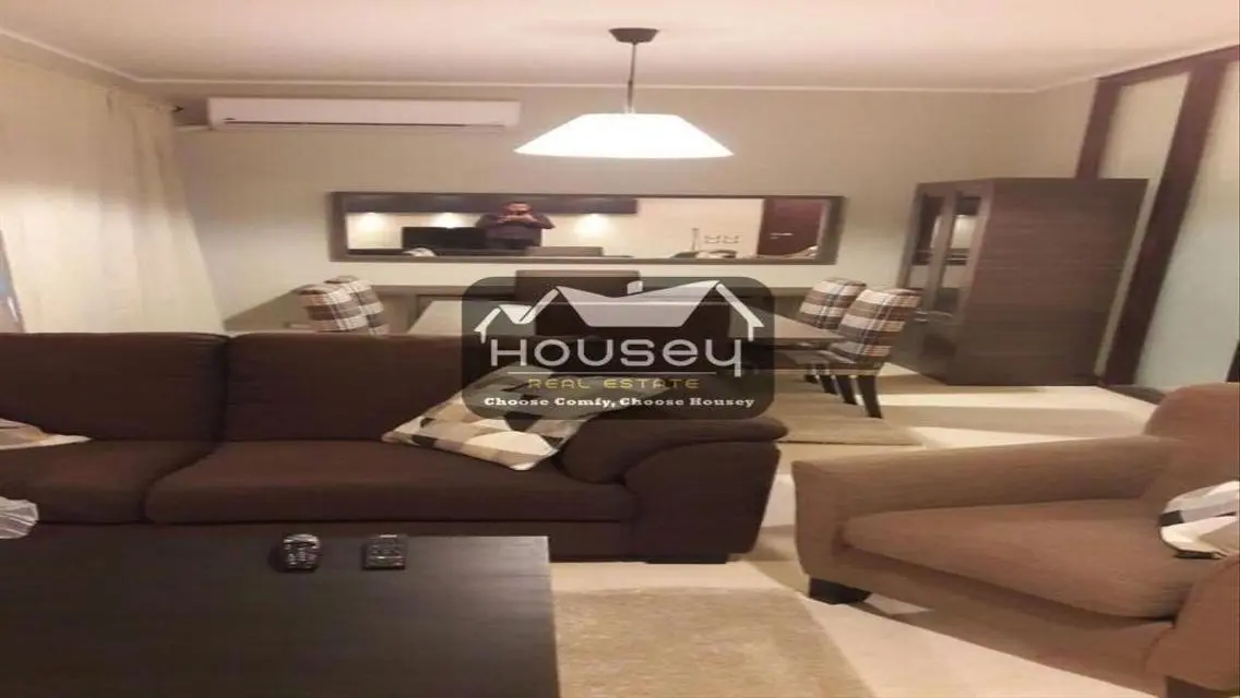 بحديقة خاصة - تصميم رائع - مساحه مريحه