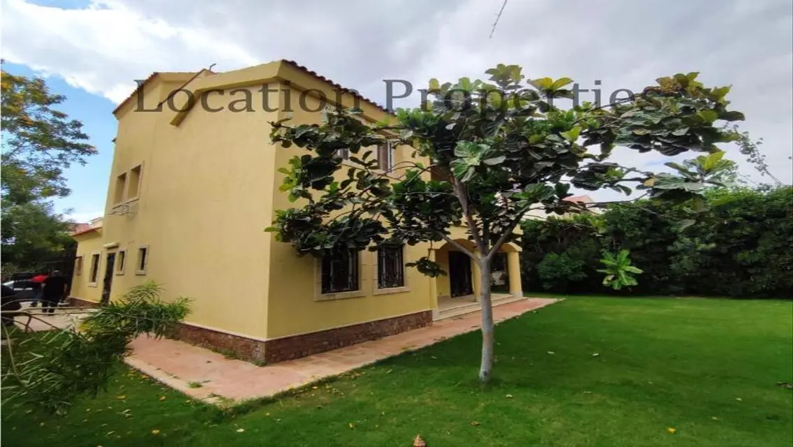 Villa 317m for sale In madinaty under market price