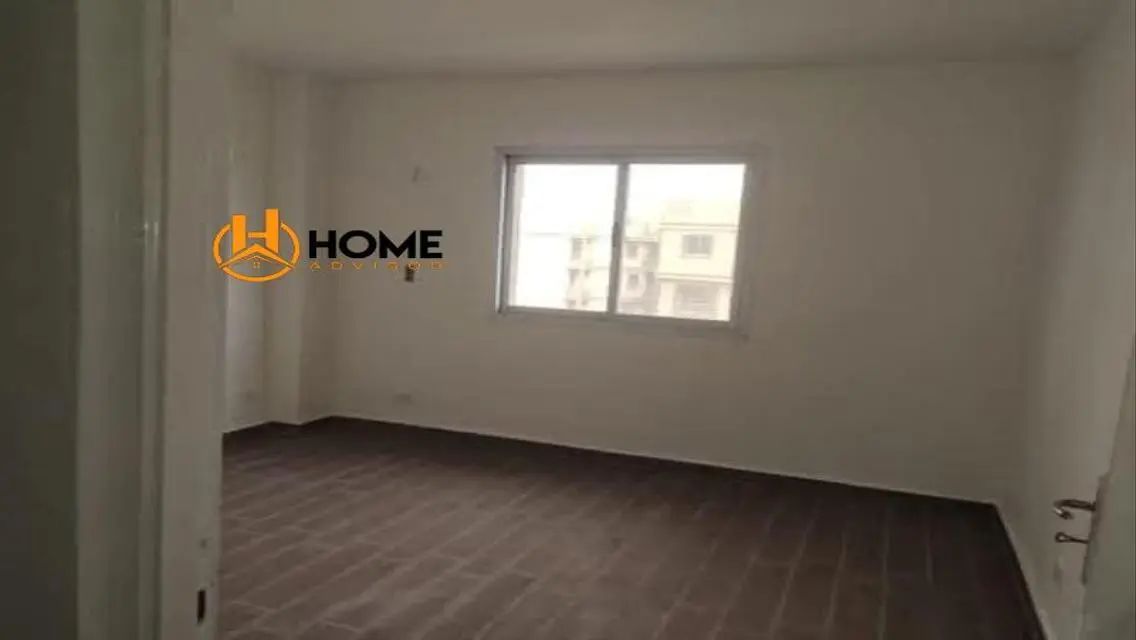 Apartment for rent in Madinaty next to services