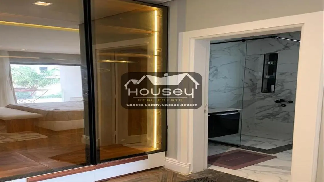 Mall View One of the Most Luxurious Units Ask Now!