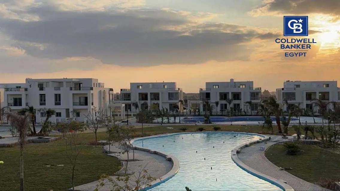 Villa in Sheikh Zayed next to Beverly Over 9 years