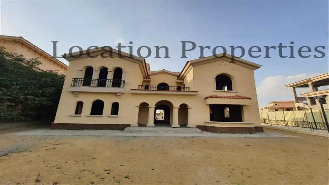 Standalone villa 467m &#34;D &#34;at Madinaty view garden