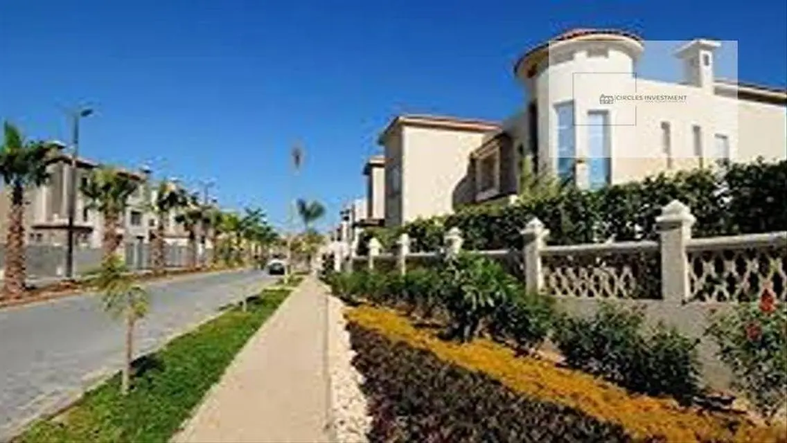 Resale Corner Villa | 4 Bedrooms | بحرى| Wide View