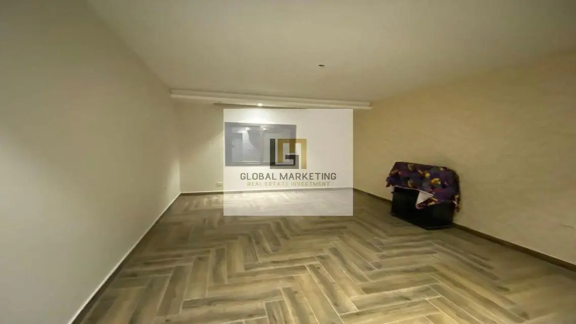 Semi furnished apartment for rent in Eastown