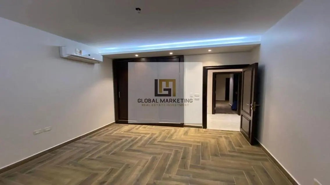 Semi furnished apartment for rent in Eastown