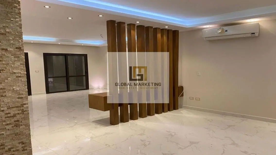 Semi furnished apartment for rent in Eastown