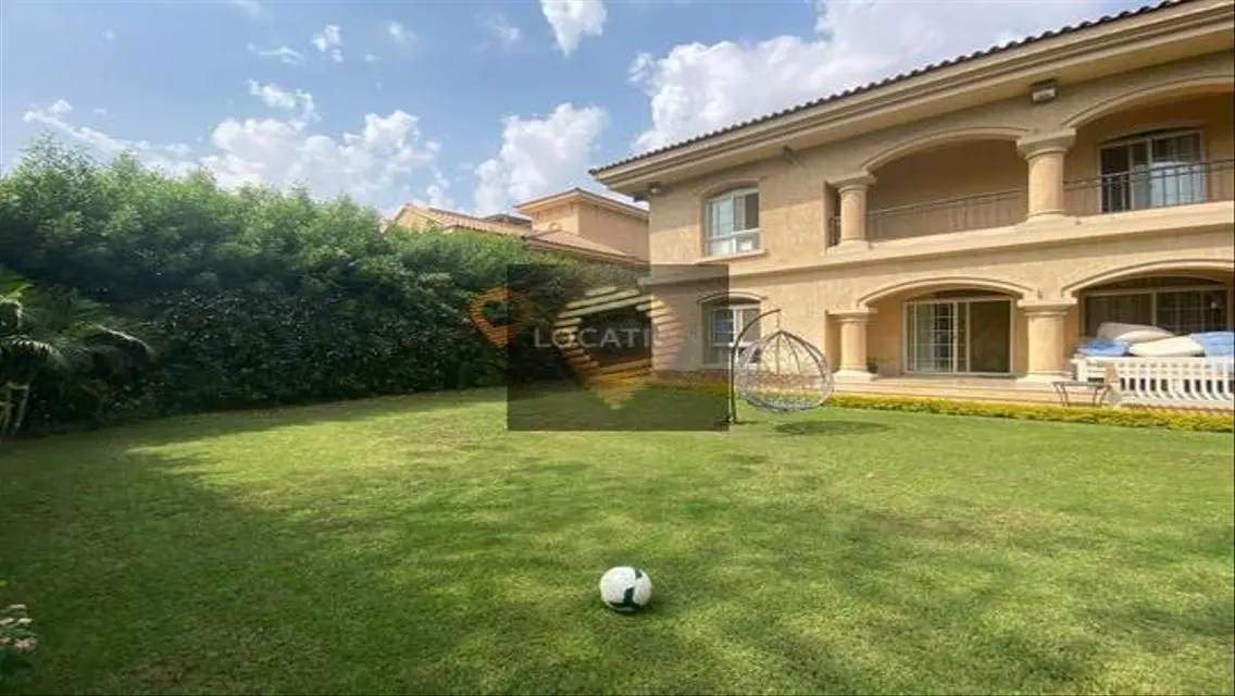 Luxury standalone villa 330m with A/Cs ,Kitchen