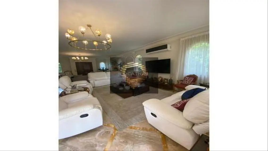 Luxury standalone villa 330m with A/Cs ,Kitchen