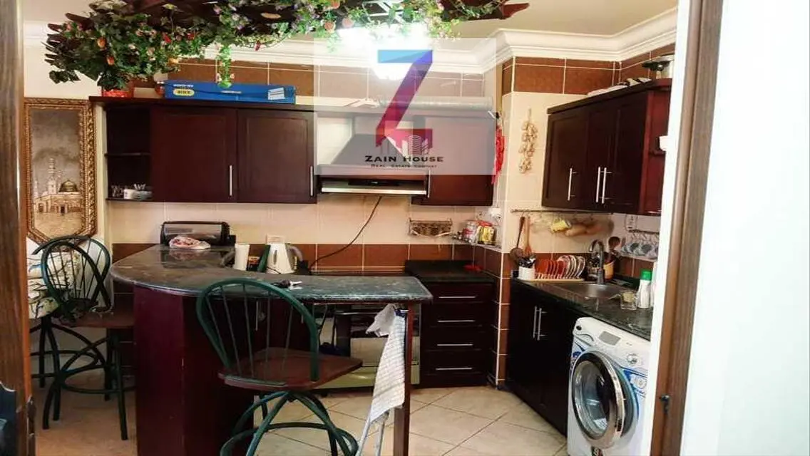 Furnished penthouse 90 meters