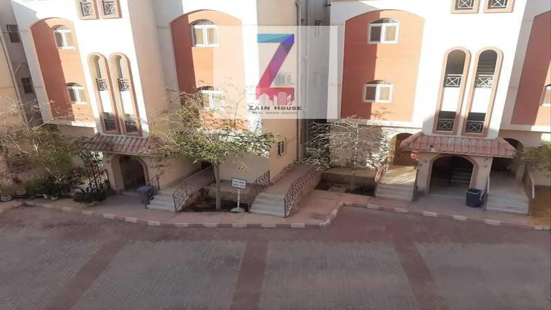 Furnished penthouse 90 meters