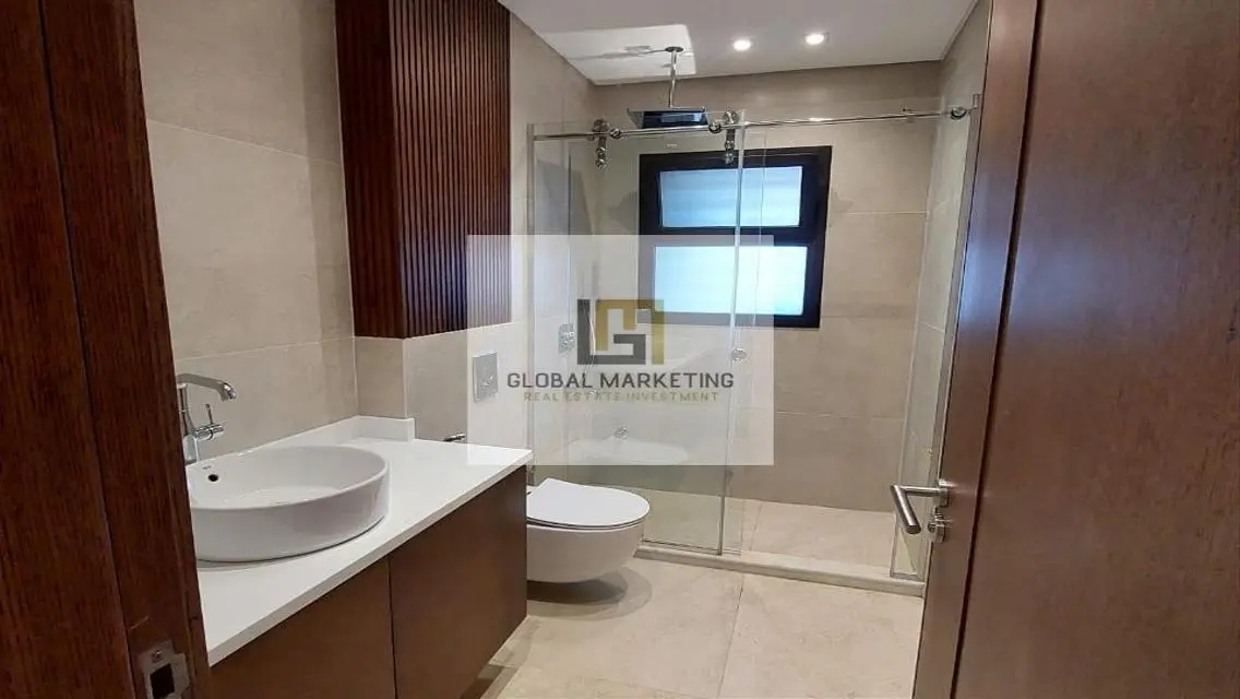 Luxury finished apartment for rent in Eastown
