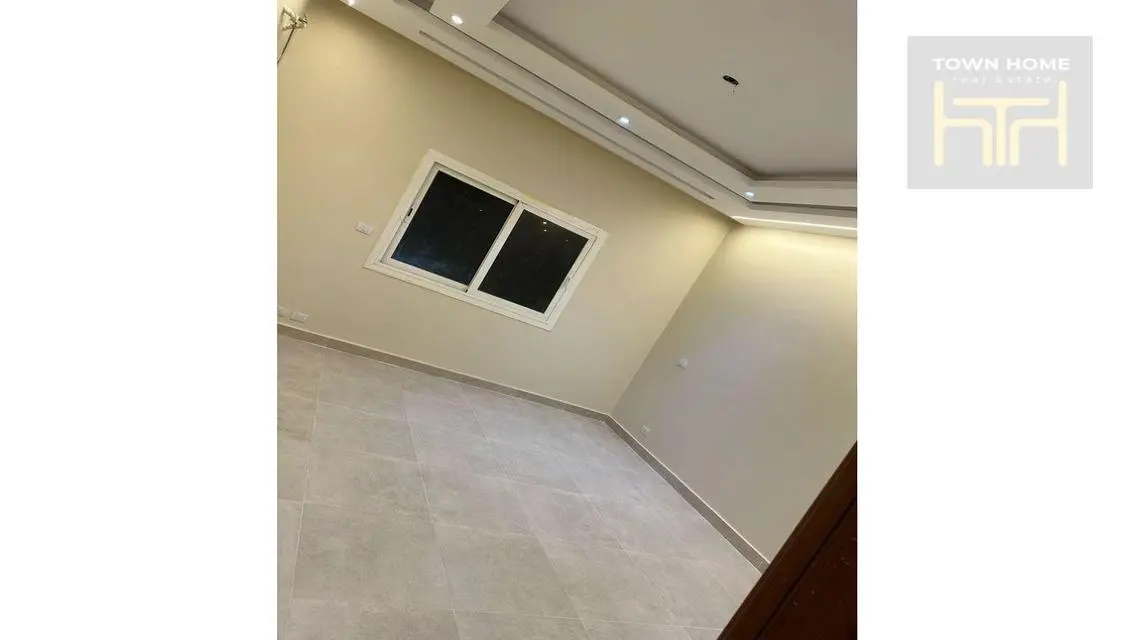 villa for rent in Al Rehab next to services