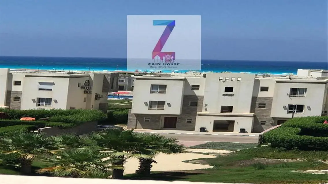 للبيع بنتهاوس على البحر فى امواج الساحل الشمالى