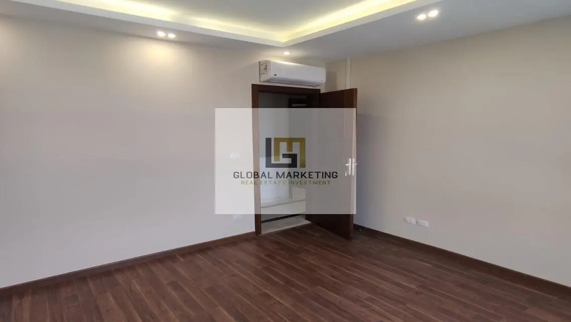 Luxury finished apartment - Eastown Sodic