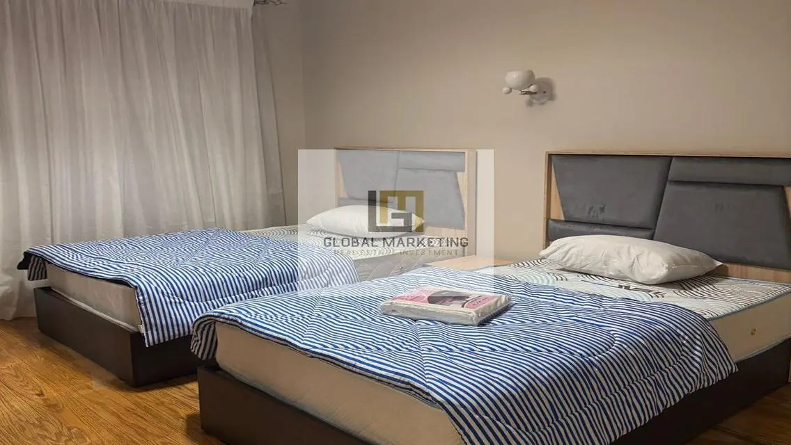 Modern- furnished apartment for rent in Eastown