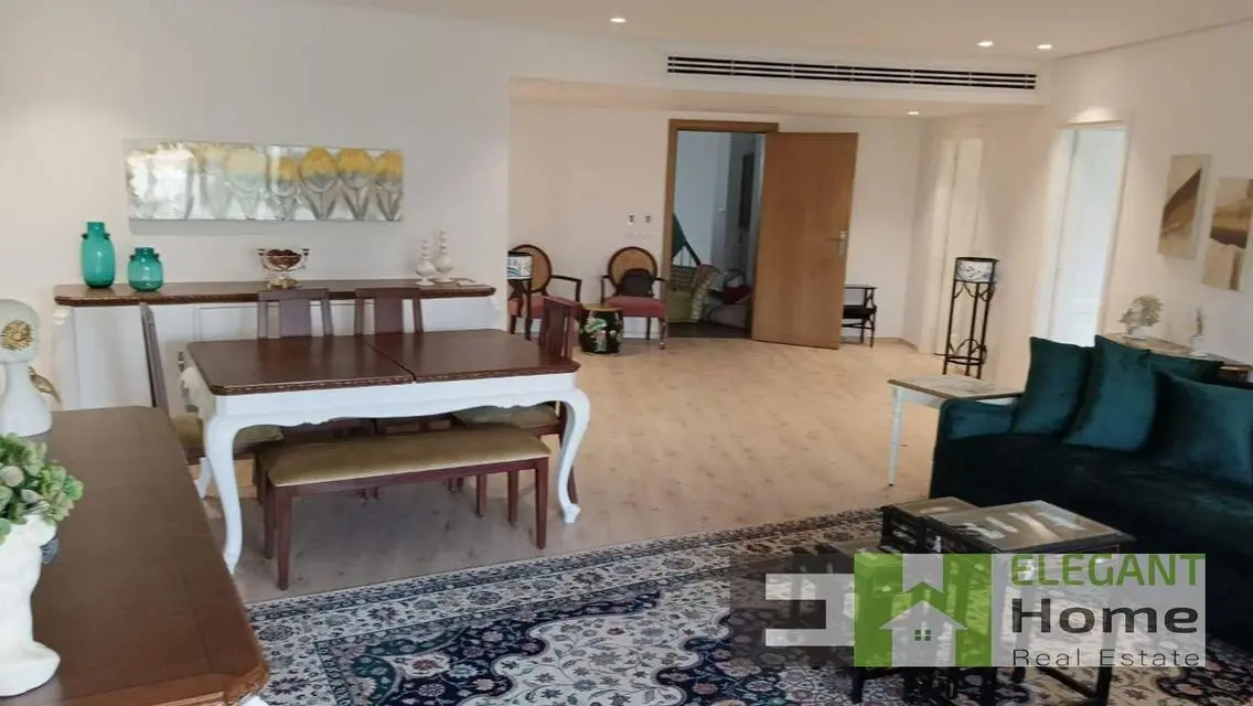اشيك فيلا مفروشه للإيجار في الباتيو 2 بموقع مميز