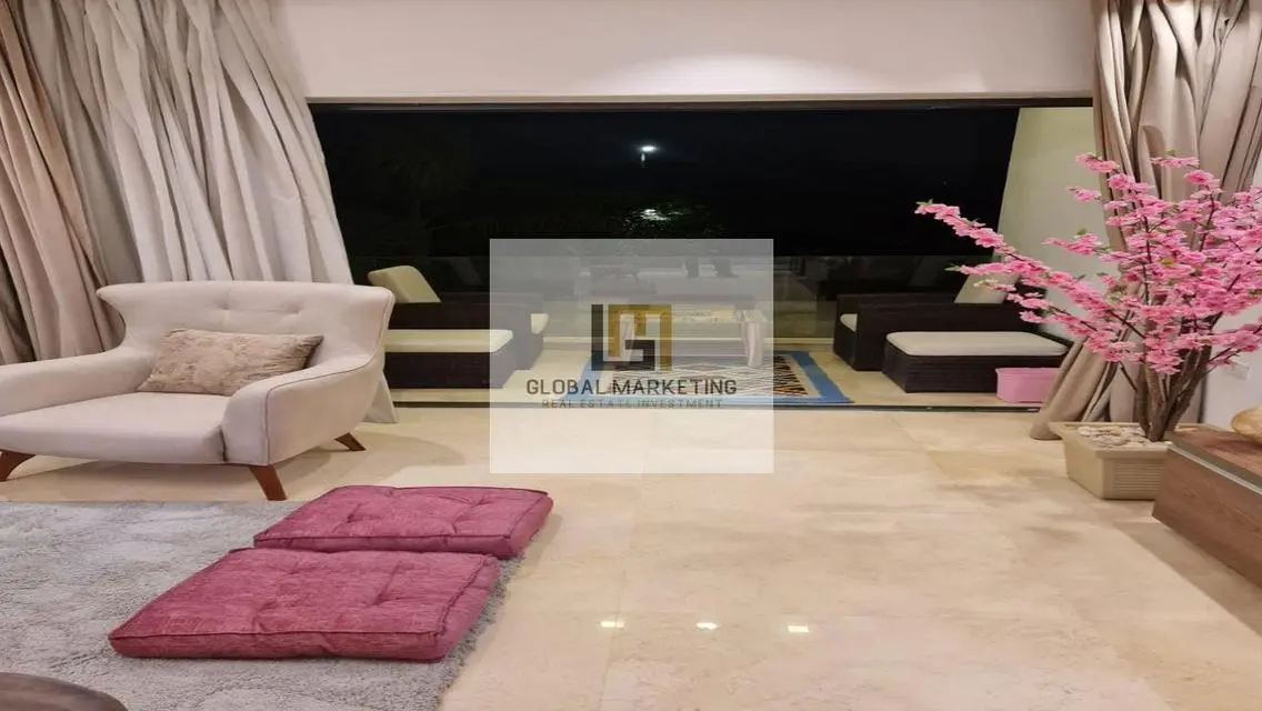 Furnished apartment for rent in Lake View