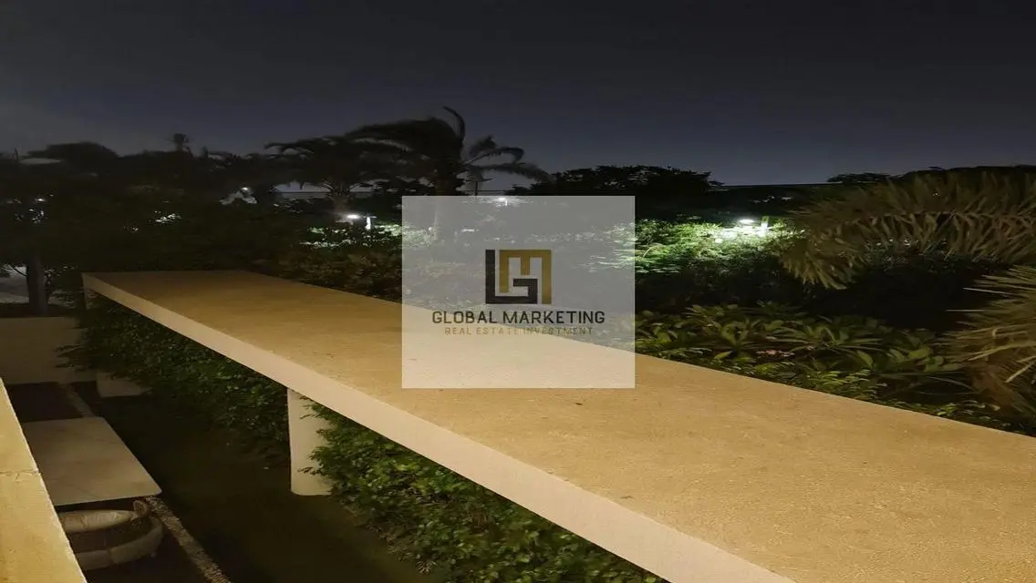 Furnished apartment for rent in Lake View