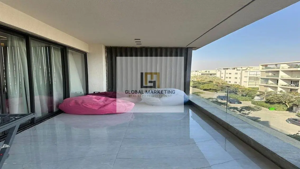 Furnished apartment for rent in Lake View