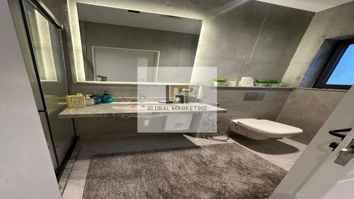 Furnished apartment for rent in Lake View