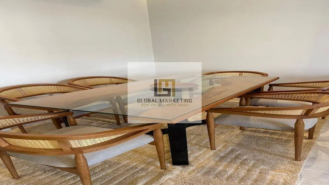 Furnished apartment for rent in Lake View