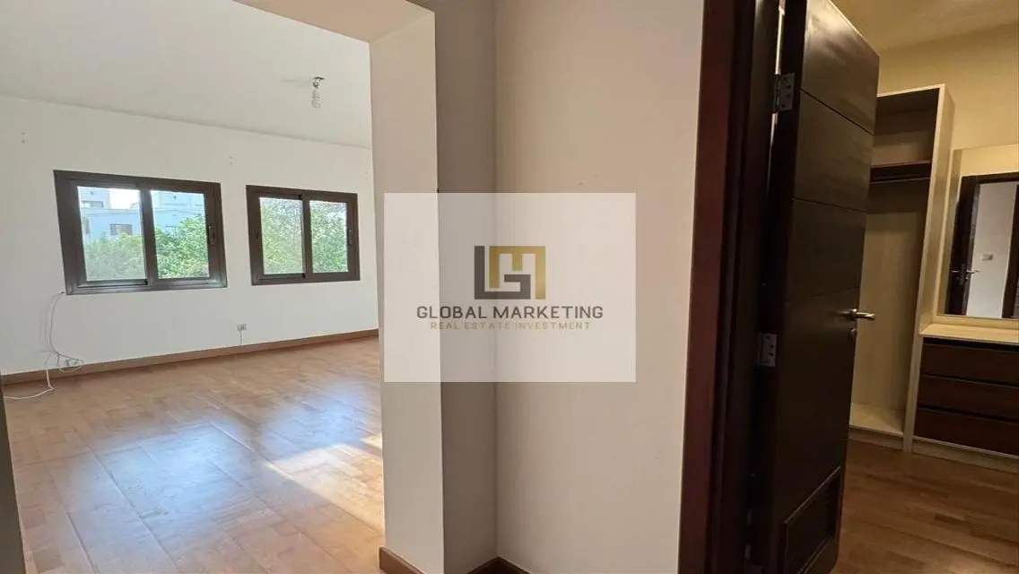 Independent villa with a nice garden in mivida