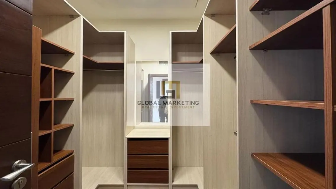 Independent villa with a nice garden in mivida