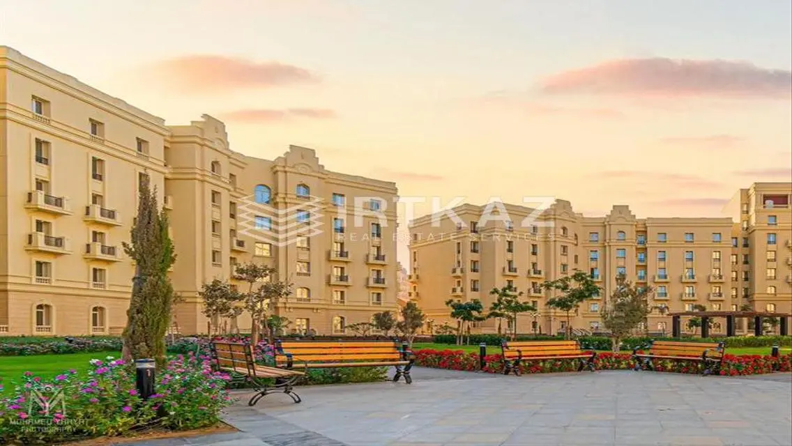 Luxury Apartment with Lake View for Sale