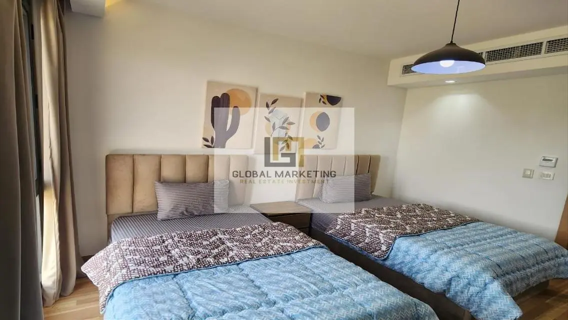 High-end furnished apartment for rent in Eastown