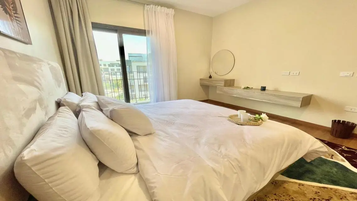Super Lux Duplex Furnished for Rent in Eastown