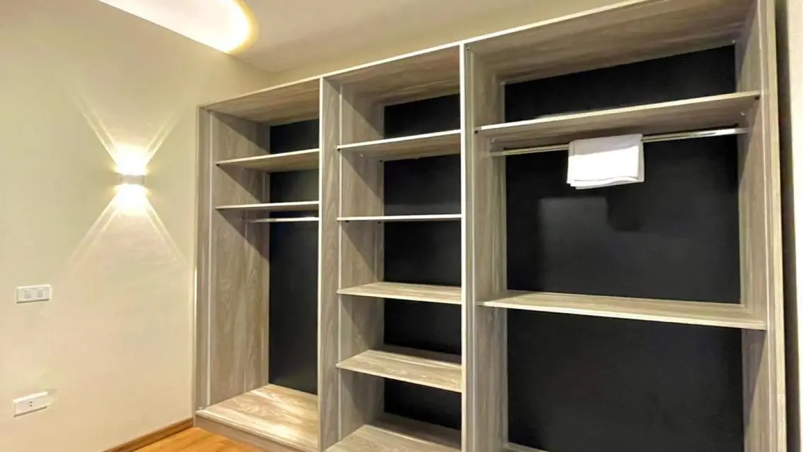 Super Lux Duplex Furnished for Rent in Eastown