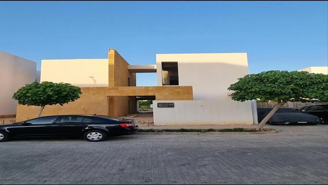 Prime Standalone villa for sale at Seashell