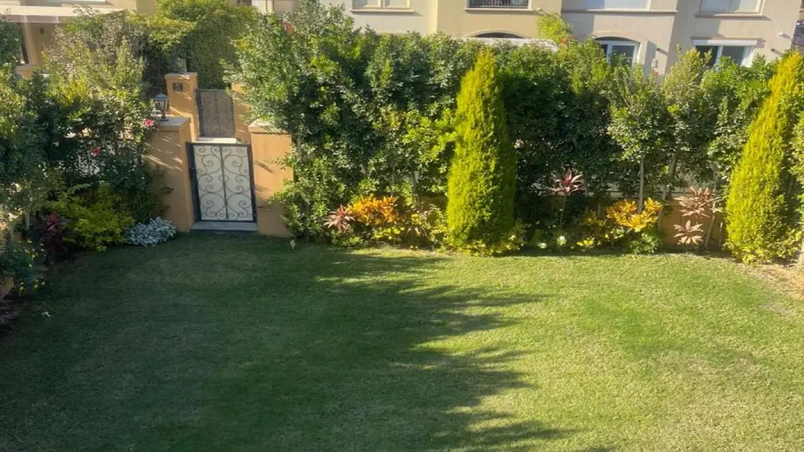 Twin house with acs for rent in Mivida Compound