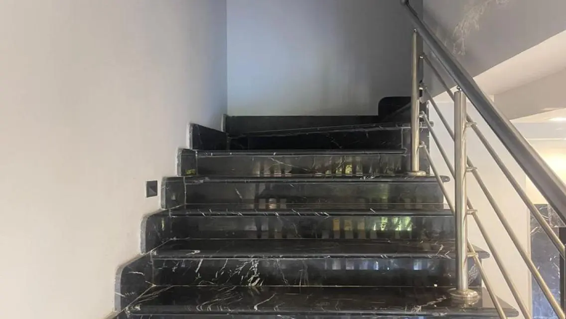 Twin house with acs for rent in Mivida Compound