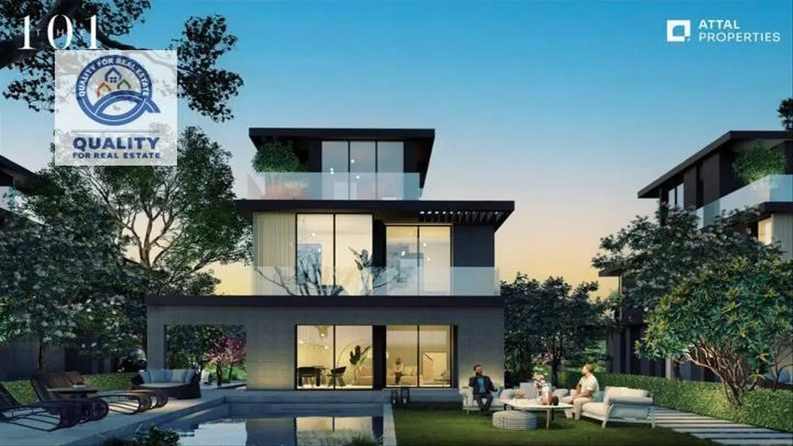 Luxury Apartment with Stunning Lake View