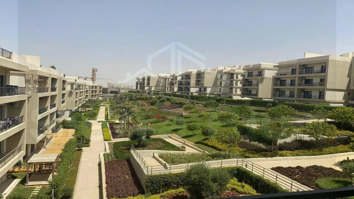 فرصة ذهبية لامتلاك شقة فاخرة في ماراسم فيفث سكوير