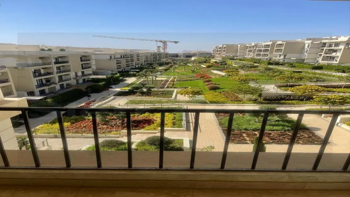 فرصة ذهبية لامتلاك شقة فاخرة في ماراسم فيفث سكوير