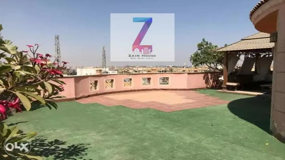 ڤيلا كاملة التجمع الخامس ع شارع رئيسي بالحي الثاني