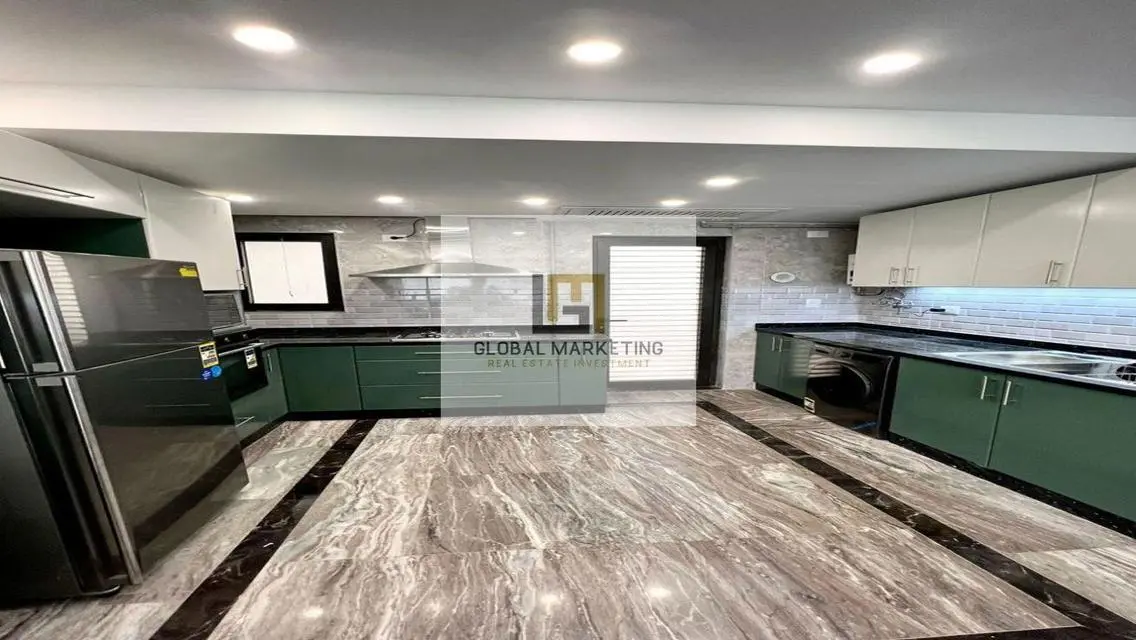 Modern furnished apartment for rent in Lake View