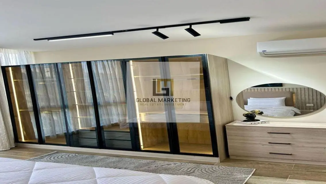 Modern furnished apartment for rent in Lake View